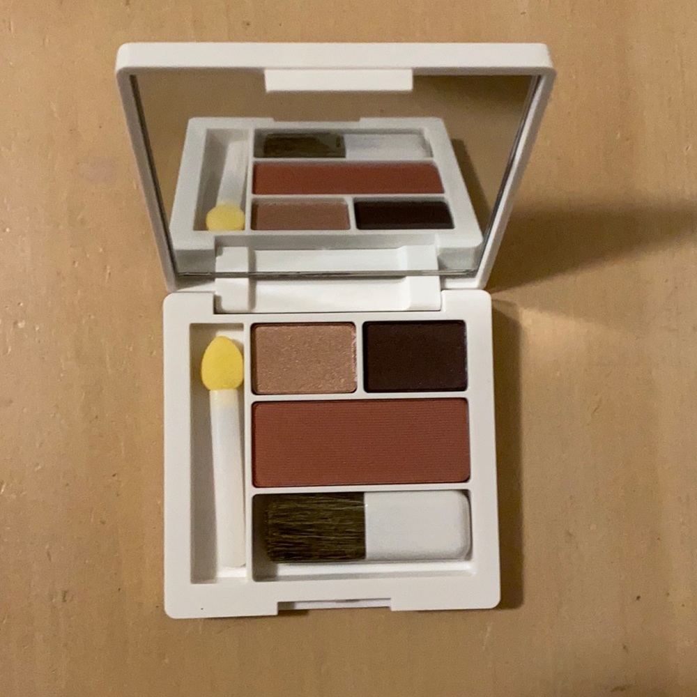 Clinique Eyeshadow & Blush Duo